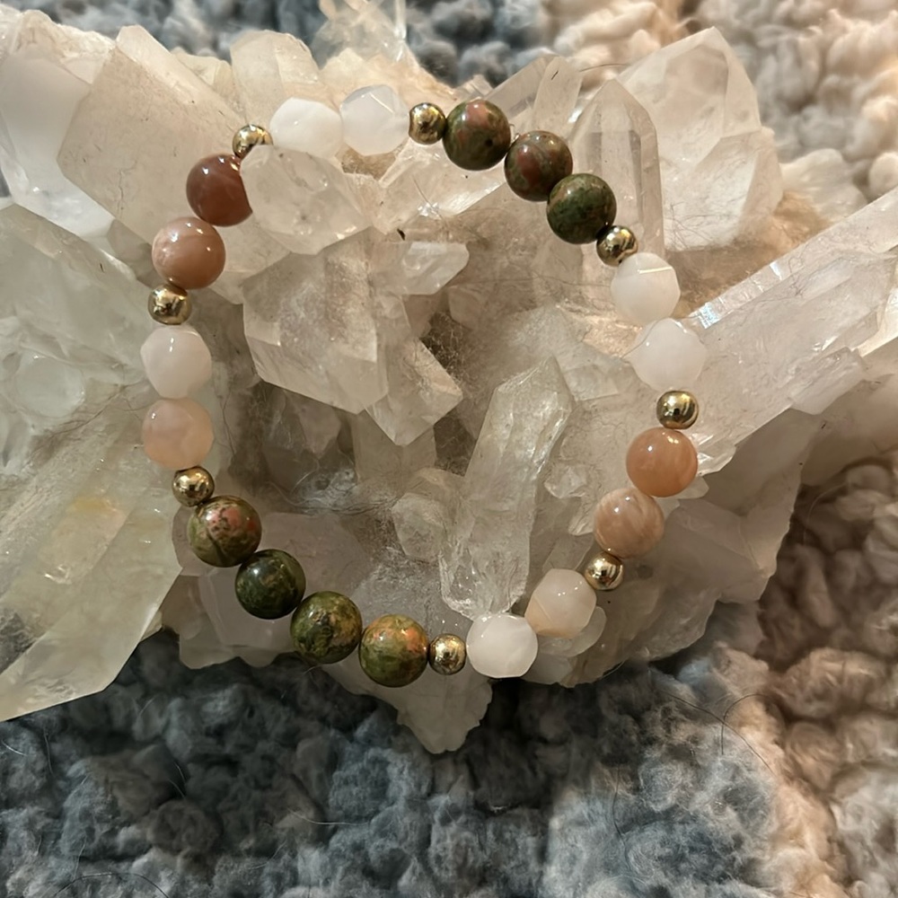 Evolve Mala Bracelet-medium